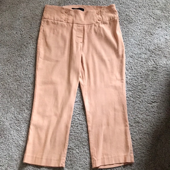 Women’s Classic Fit Capri Pants - Picture 4 of 5